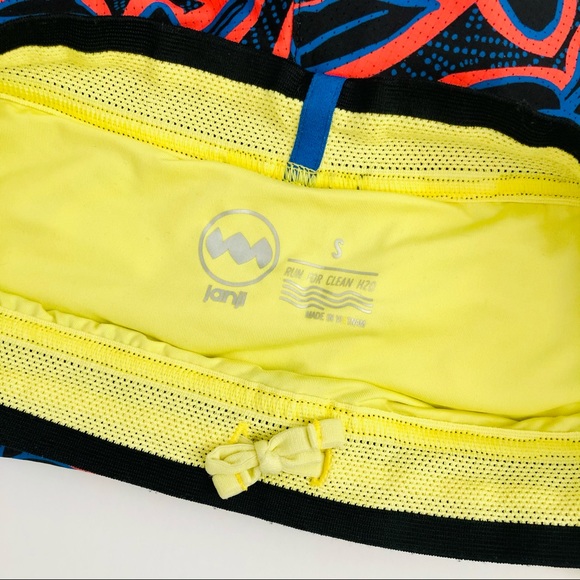 Janji Running Shorts - Picture 2 of 7
